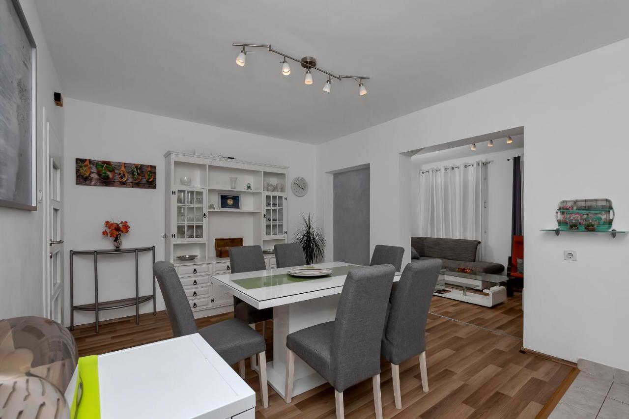 Apartment Sabina Makarska Kültér fotó