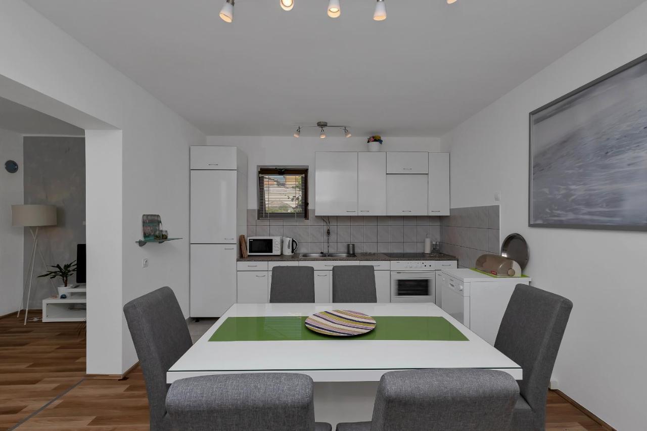 Apartment Sabina Makarska Kültér fotó