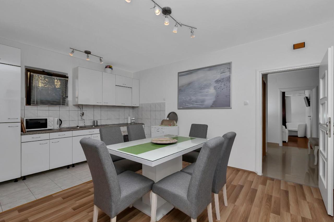 Apartment Sabina Makarska Kültér fotó